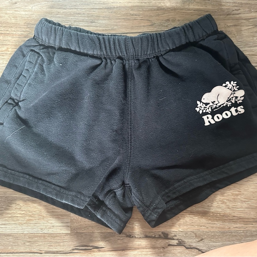Black Roots Size XXS Sweat Shorts